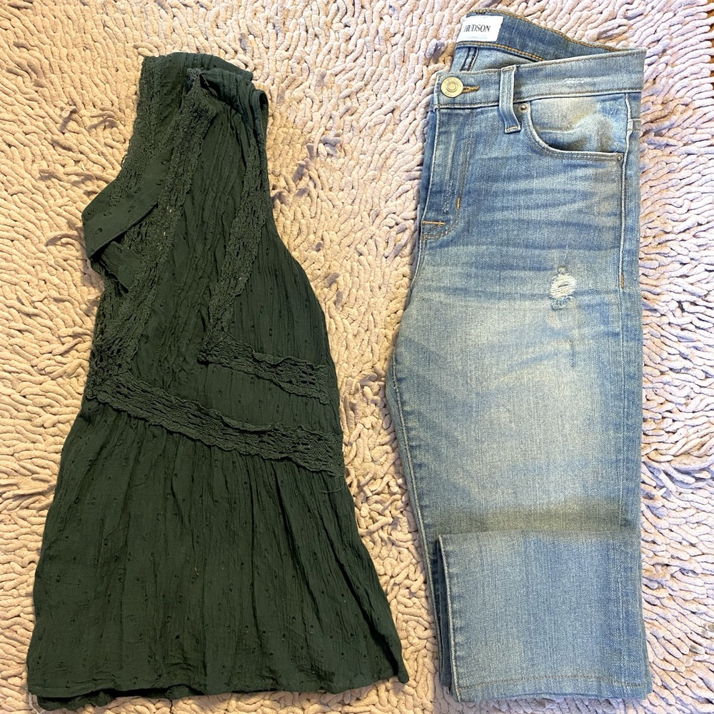 Hudson “Zoeey” Mid-rise Crop Straight Leg Jeans